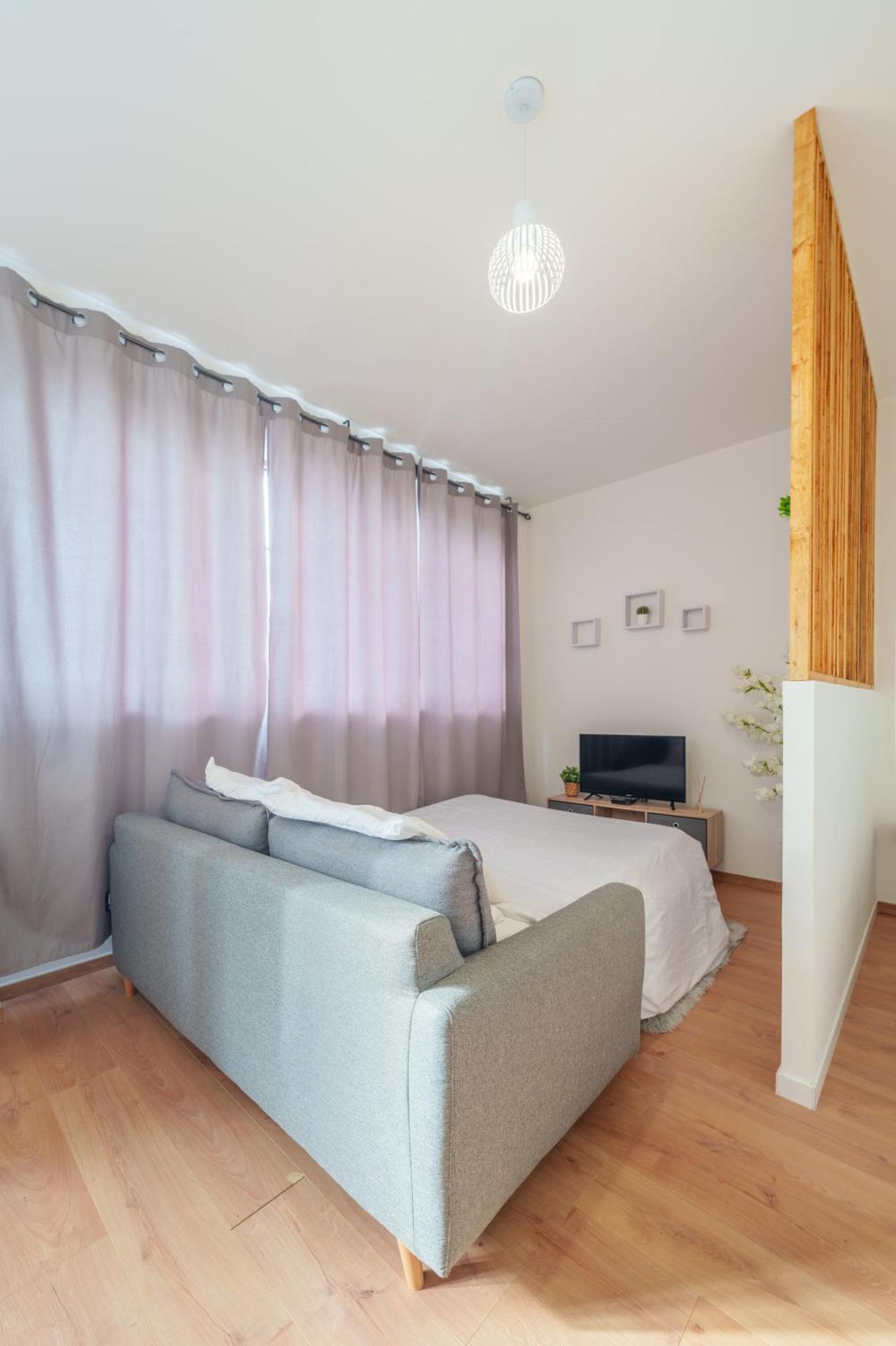 Le Fleur De Cerisier - Zmn Conciergerie Apartment Saint-Quentin  Exterior foto