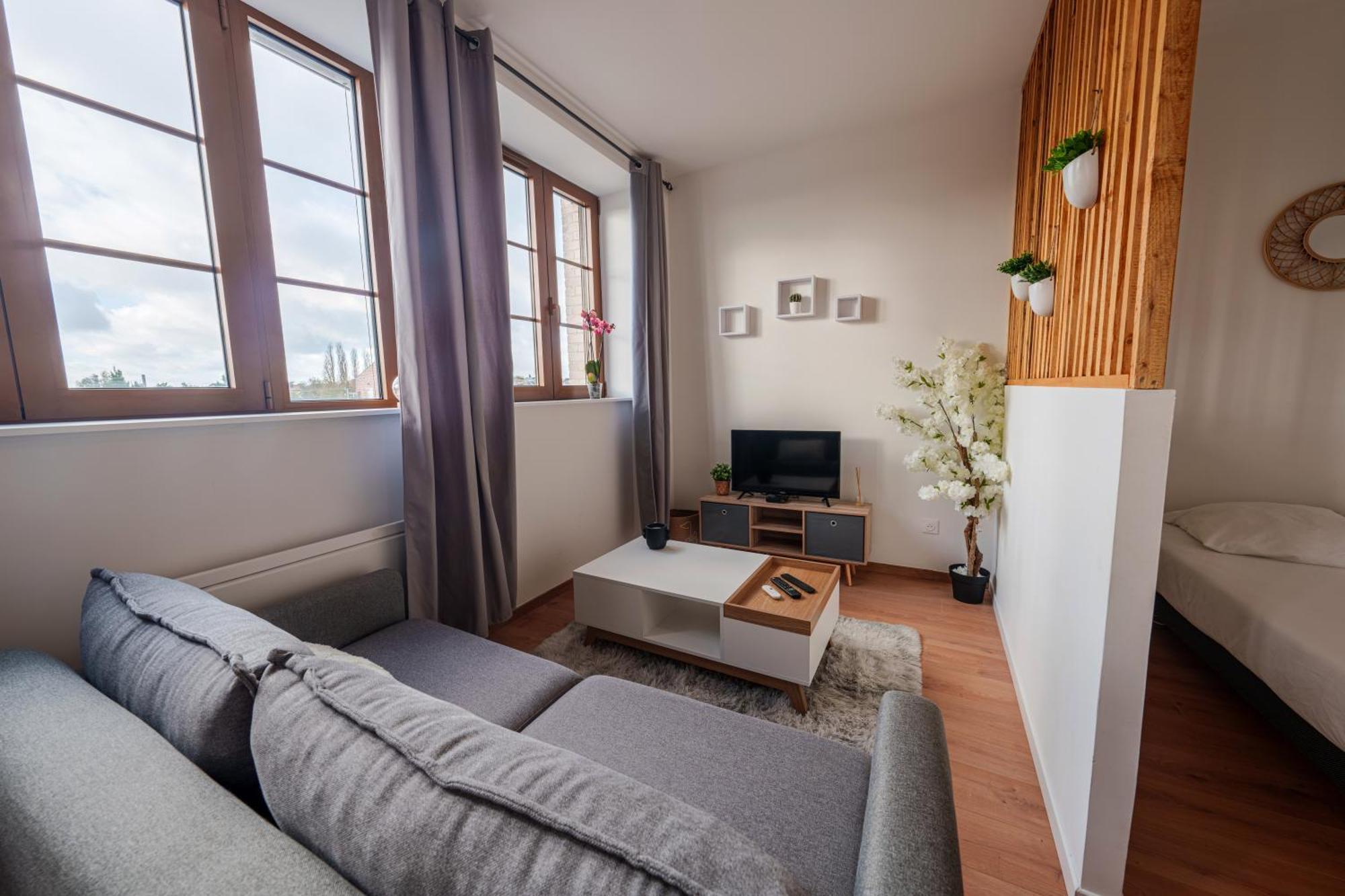 Le Fleur De Cerisier - Zmn Conciergerie Apartment Saint-Quentin  Exterior foto